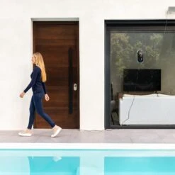 Robot Lave-vitres Cecotec Avec Application Et Télécommande Conga Windroid 880 SprayWater Smart Connected T. Fonction 3 En 1 : Pulvérisation -Nettoyage Produits Boutique 1200x1200 1298