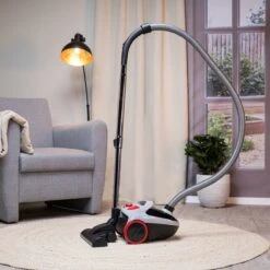 Aspirateur Dirt Devil Avec Sac DD2001 - Stofzuigerzak 2.0L - 800W - Avec Brosse Combi Et Suceur Plat - Portée 7.5M - 3.3KG - Filtre HEPA 10 13 Aspirateur Dirt Devil Avec Sac DD2001 - Stofzuigerzak 2.0L - 800W - Avec Brosse Combi Et Suceur Plat - Portée 7.5M - 3.3KG - Filtre HEPA 10 -Nettoyage Produits Boutique 1200x1200 1307