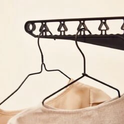 Étendoir à Linge Newlux, Vertical, Pliable, XXL Fold Care V60, Noir Avec Roulettes, 4 Niveaux Doubles Et 15 Mètres D'étendoir à Linge, étendoir à Linge Coulissant Avec Support Pour Petits Objets, Idéal Comme Armoire -Nettoyage Produits Boutique 1200x1200 233