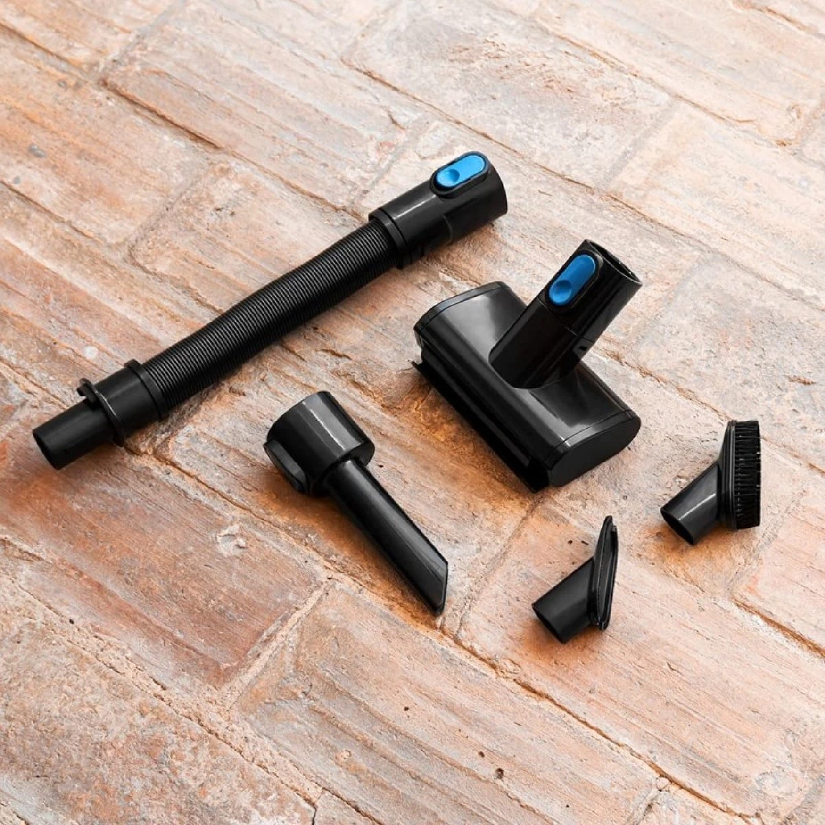 Cecotec Conga Rockstar 990 X-Treme Ergoflex Digital Aspirateur Balai 480 W, 3 En 1 : Vertical, Balai Et Main, Brusless Digital 6 Cecotec Conga Rockstar 990 X-Treme Ergoflex Digital Aspirateur Balai 480 W, 3 En 1 : Vertical, Balai Et Main, Brusless Digital – Image 4