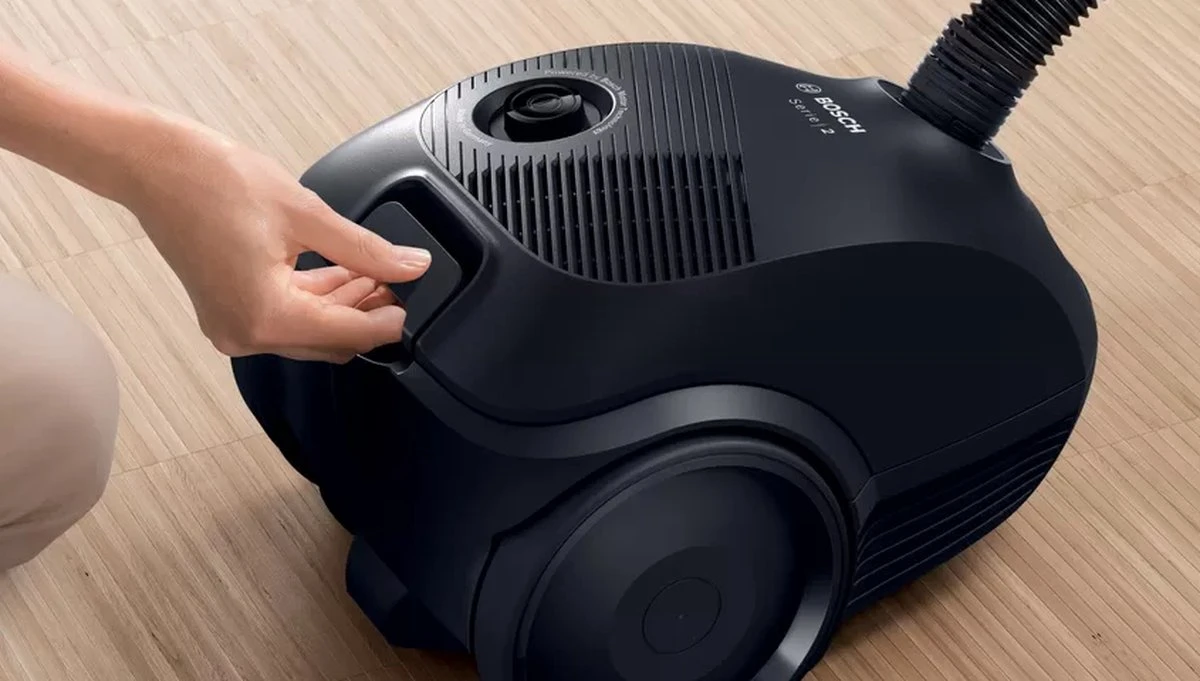 Bosch Serie 2 BGBS2LB1 Aspirateur 3,5 L Aspirateur Réservoir Cylindrique Sec 600 W Sac à Poussière 7 Bosch Serie 2 BGBS2LB1 Aspirateur 3,5 L Aspirateur Réservoir Cylindrique Sec 600 W Sac à Poussière – Image 6