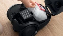 Bosch Serie 2 BGBS2LB1 Aspirateur 3,5 L Aspirateur Réservoir Cylindrique Sec 600 W Sac à Poussière 15 Bosch Serie 2 BGBS2LB1 Aspirateur 3,5 L Aspirateur Réservoir Cylindrique Sec 600 W Sac à Poussière -Nettoyage Produits Boutique 1200x681 3