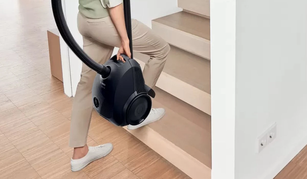 Bosch Serie 2 BGBS2LB1 Aspirateur 3,5 L Aspirateur Réservoir Cylindrique Sec 600 W Sac à Poussière 5 Bosch Serie 2 BGBS2LB1 Aspirateur 3,5 L Aspirateur Réservoir Cylindrique Sec 600 W Sac à Poussière – Image 4