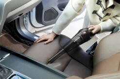 Swiss Pro+ Aspirateur à Main Sans Fil - Aspirateur à Main - Sac De Rangement GRATUIT 7 Pièces - Aspirateur Sans Fil - Aspirateur De Voiture - 8KPA - 55W - Aspirateur De Voiture Sans Fil - Aspirateur à Main - Sac De Rangement GRATUIT -Nettoyage Produits Boutique 1200x799 20