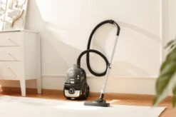 Swiss Pro+ | Aspirateur Sans Sac 1500W - Aspirateur Cyclonique Aspirateur 1500W - Respectueux Des Animaux - Nouveau Modèle - Édition Limited -Nettoyage Produits Boutique 1200x799 69