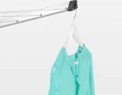 Brabantia Lift-o-Matic Séchoir Parapluie 40 Mètres Avec Ancre De Terre En Métal Et Housse De Protection, Sac Pour Pinces à Linge Et Pinces à Linge - Metallic Grey 21 Brabantia Lift-o-Matic Séchoir Parapluie 40 Mètres Avec Ancre De Terre En Métal Et Housse De Protection, Sac Pour Pinces à Linge Et Pinces à Linge - Metallic Grey -Nettoyage Produits Boutique 1200x937