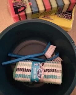 Set De Vaisselle éponges à Récurer 6 Pcs., éponges à Récurer 10 Pcs., Torchon 35x35 Cm, Brosse à Vaisselle 19 Cm 2 Pcs. -Nettoyage Produits Boutique 965x1200 1